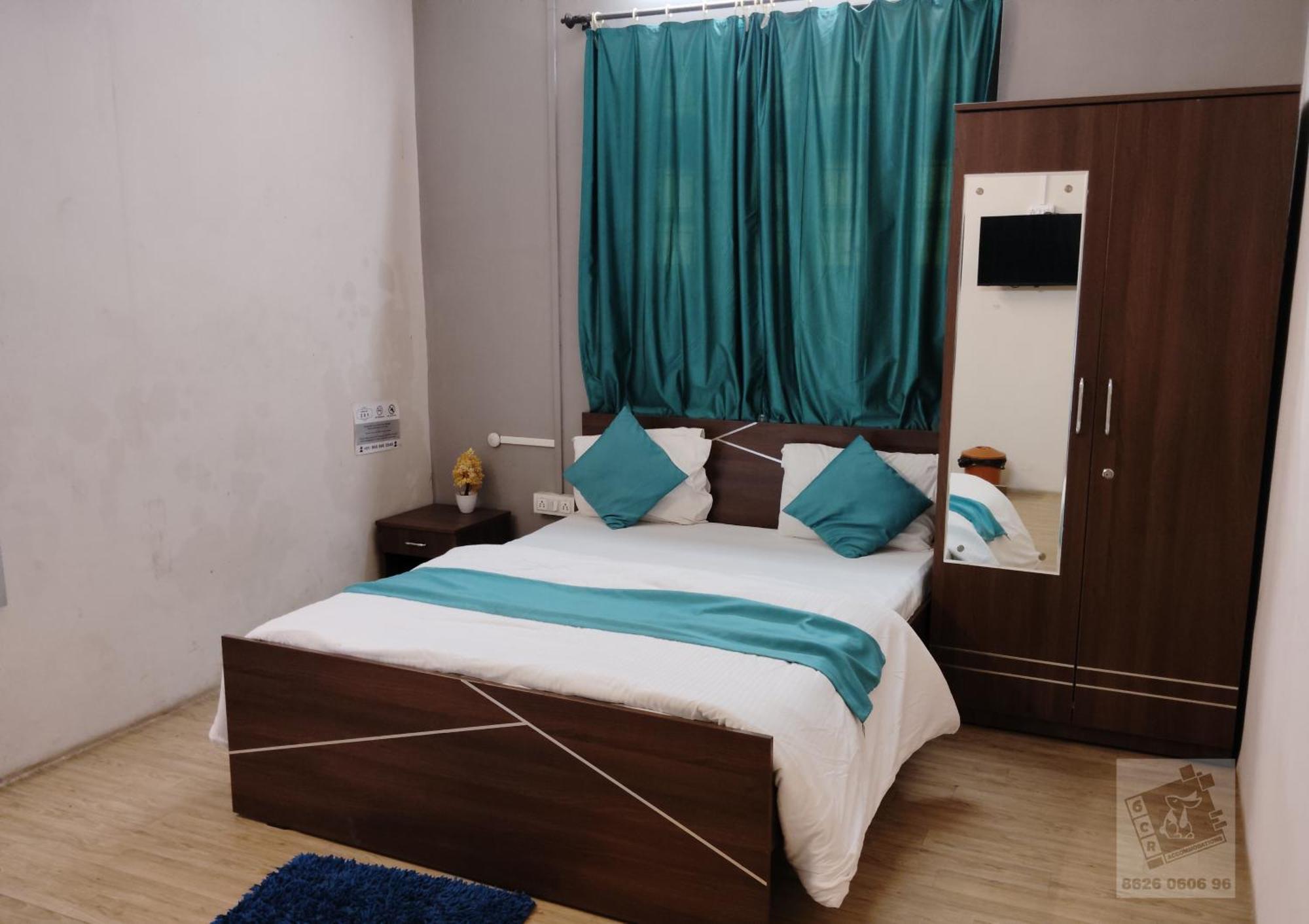 6 Cr Hotel Natraj Railway Station Aurangabad  Buitenkant foto